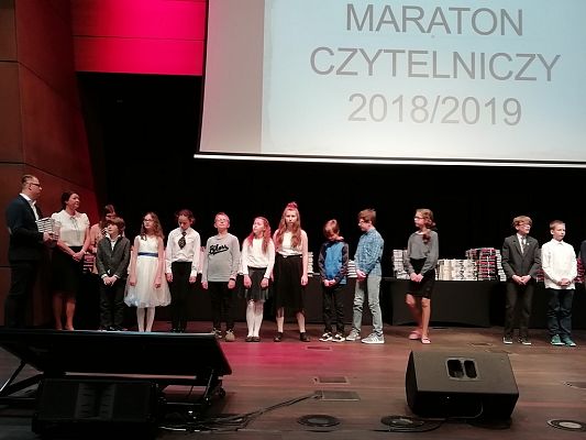 Grafika #15: Wielki Maraton Czytelniczy 2018/2019