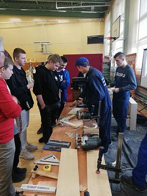 Grafika #8: Targi Edukacyjne w Lęborku