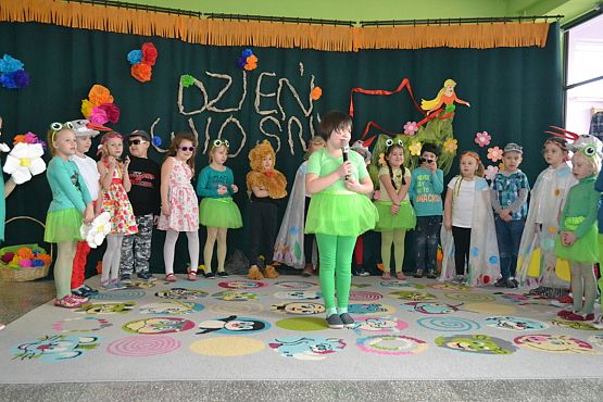 Grafika #6: Obudzić Misia – spektakl przedszkolaków