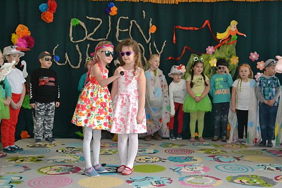 Grafika #7: Obudzić Misia – spektakl przedszkolaków