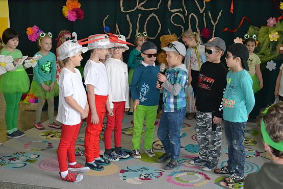 Grafika #9: Obudzić Misia – spektakl przedszkolaków