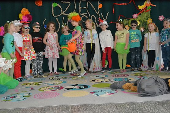 Grafika #14: Obudzić Misia – spektakl przedszkolaków