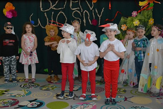 Grafika #23: Obudzić Misia – spektakl przedszkolaków