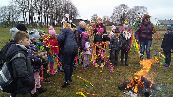 Grafika #10: Witamy Wiosnę - klasy I-III