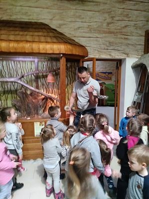 Grafika #17: Przedszkolaki w Tuchlinie