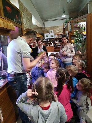 Grafika #19: Przedszkolaki w Tuchlinie