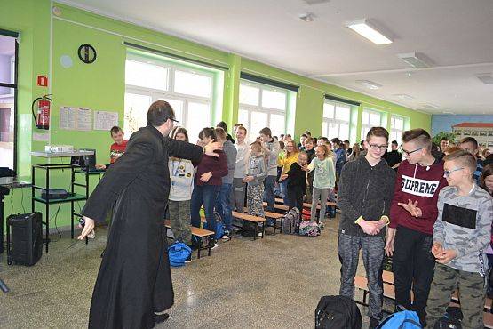 Grafika #4: Rekolekcje wielkopostne