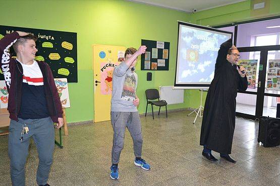 Grafika #21: Rekolekcje wielkopostne