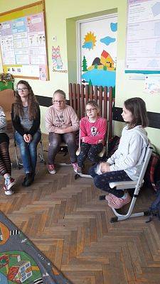 Grafika #0: "Zaczarowany świat teatru" - projekt edukacji teatralnej o charakterze profilaktycznym