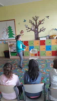 Grafika #7: "Zaczarowany świat teatru" - projekt edukacji teatralnej o charakterze profilaktycznym