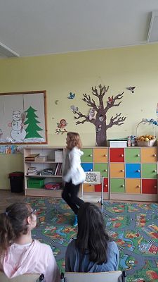 Grafika #13: "Zaczarowany świat teatru" - projekt edukacji teatralnej o charakterze profilaktycznym