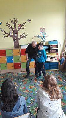 Grafika #18: "Zaczarowany świat teatru" - projekt edukacji teatralnej o charakterze profilaktycznym