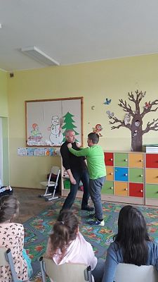 Grafika #19: "Zaczarowany świat teatru" - projekt edukacji teatralnej o charakterze profilaktycznym