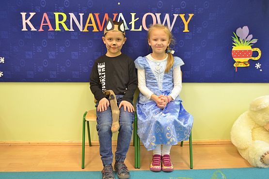 Grafika #62: ,,Dziś w przedszkolu piękny bal, bal wspaniały na sto par (…)