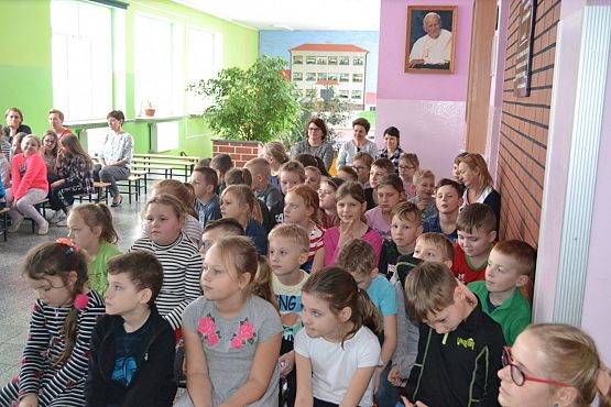 Grafika #10: BEZPIECZNE FERIE