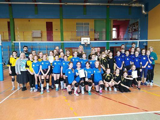 Grafika #0: Finał powiatowy w minisiatkówce dziewcząt