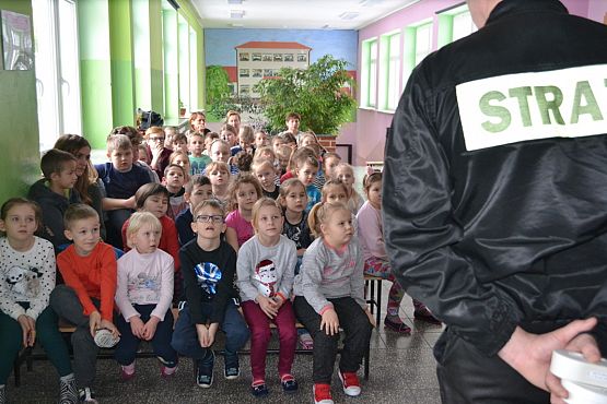 Grafika #11: BEZPIECZNE FERIE