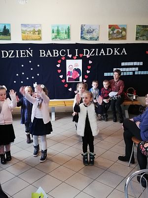 Grafika #11: Dzień Babci i Dziadka - występ w Lędziechowie