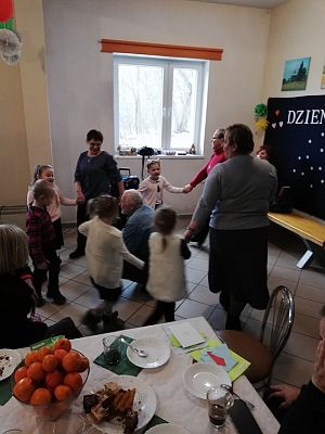 Grafika #15: Dzień Babci i Dziadka - występ w Lędziechowie