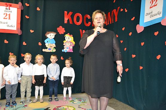 Grafika #1: Dzień Babci i Dziadka w Przedszkolu