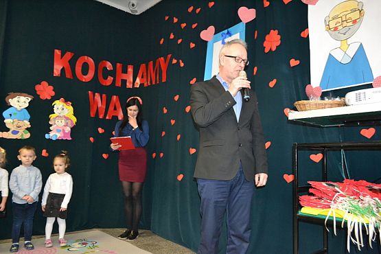 Grafika #2: Dzień Babci i Dziadka w Przedszkolu