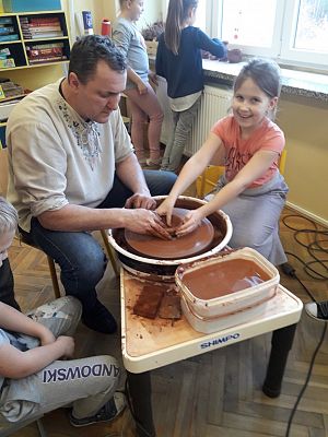 Grafika #2: SPOTKANIE Z GARNCARZEM