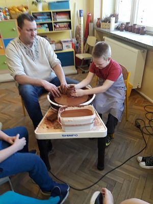 Grafika #4: SPOTKANIE Z GARNCARZEM