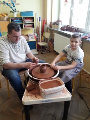 Grafika #7: SPOTKANIE Z GARNCARZEM