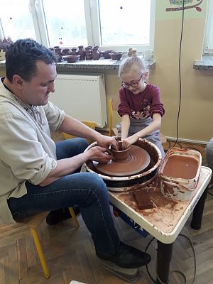 Grafika #13: SPOTKANIE Z GARNCARZEM