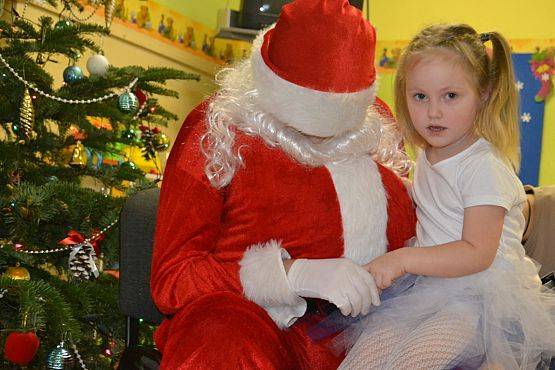 Grafika #27: Gdy za oknem mróz szyby maluje, każdy Minionek Świętego Mikołaja wypatruje…