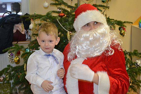 Grafika #29: Gdy za oknem mróz szyby maluje, każdy Minionek Świętego Mikołaja wypatruje…