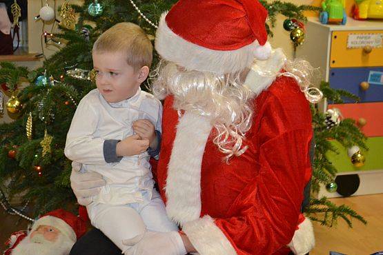 Grafika #33: Gdy za oknem mróz szyby maluje, każdy Minionek Świętego Mikołaja wypatruje…