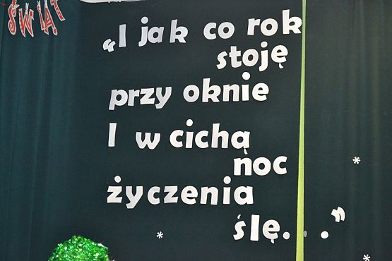 Grafika #0: I jak co rok stoję przy oknie i w cichą noc życzenia ślę…