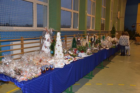 Grafika #31: Rodzinny Kiermasz Świąteczny