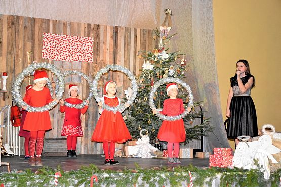 Grafika #49: Rodzinny Kiermasz Świąteczny