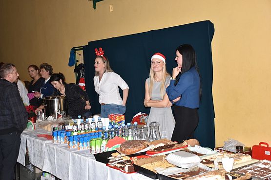 Grafika #61: Rodzinny Kiermasz Świąteczny