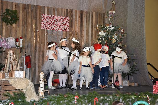 Grafika #62: Rodzinny Kiermasz Świąteczny