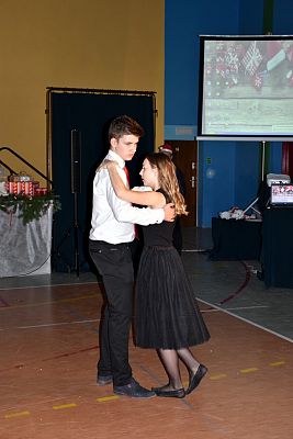 Grafika #74: Rodzinny Kiermasz Świąteczny