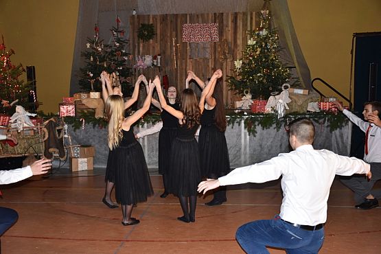 Grafika #78: Rodzinny Kiermasz Świąteczny