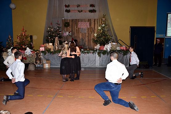 Grafika #79: Rodzinny Kiermasz Świąteczny