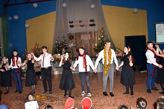 Grafika #86: Rodzinny Kiermasz Świąteczny