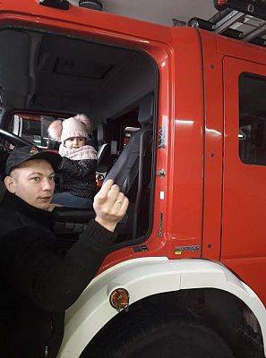 Grafika #5: Wycieczka do Państwowej Straży Pożarnej