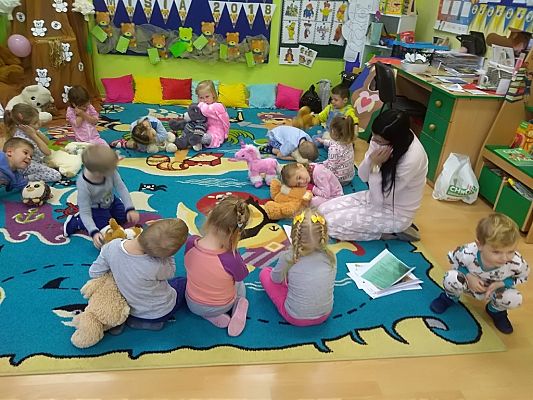 Grafika #15: Dzień Pluszowego Misia