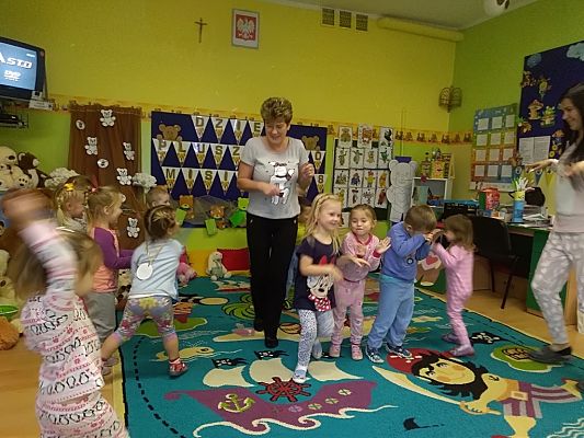 Grafika #22: Dzień Pluszowego Misia