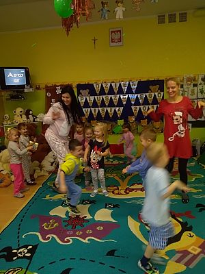 Grafika #23: Dzień Pluszowego Misia