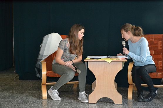 Grafika #4: "Czy będzie jakieś jutro…?"