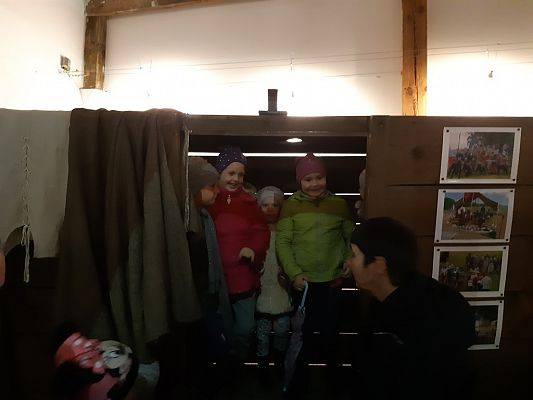 Grafika #17: Przedszkolaki w Zamku w Krokowej