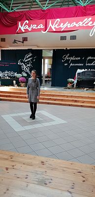 Grafika #9: Sukces Katarzyny Paprockiej w Powiatowym Konkursie Recytatorskim