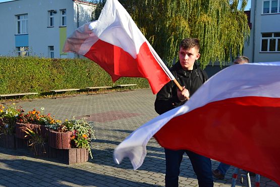 Grafika #17: Marsz Niepodległościowy