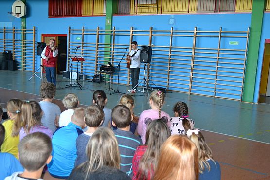 Grafika #3: KONCERT PATRIOTYCZNY – PRZEBOJE MISTRZÓW MUZYKI POLSKIEJ